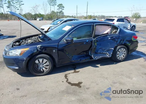 2009 Honda Accord 2.4 Lx z USA, uszkodzony, nr VIN JHMCP26319C011914